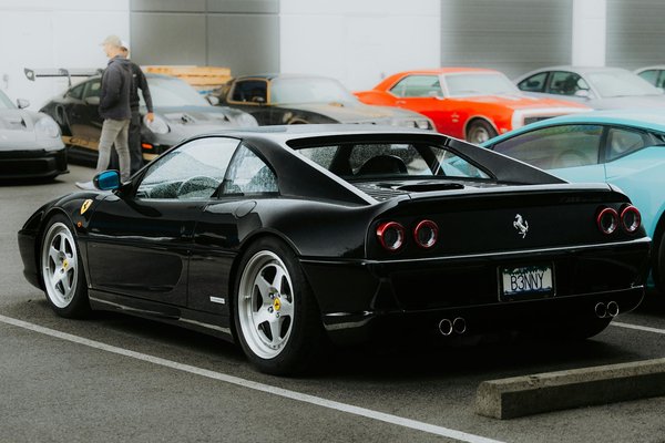 Faire participer les enfants : jeux éducatifs impliquant la signalisation routière